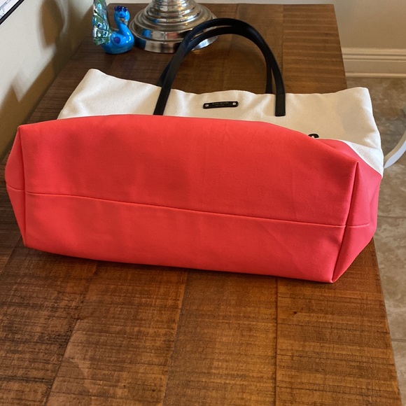 Double or Nothing Kate Spade Tote - Picture 4 of 4